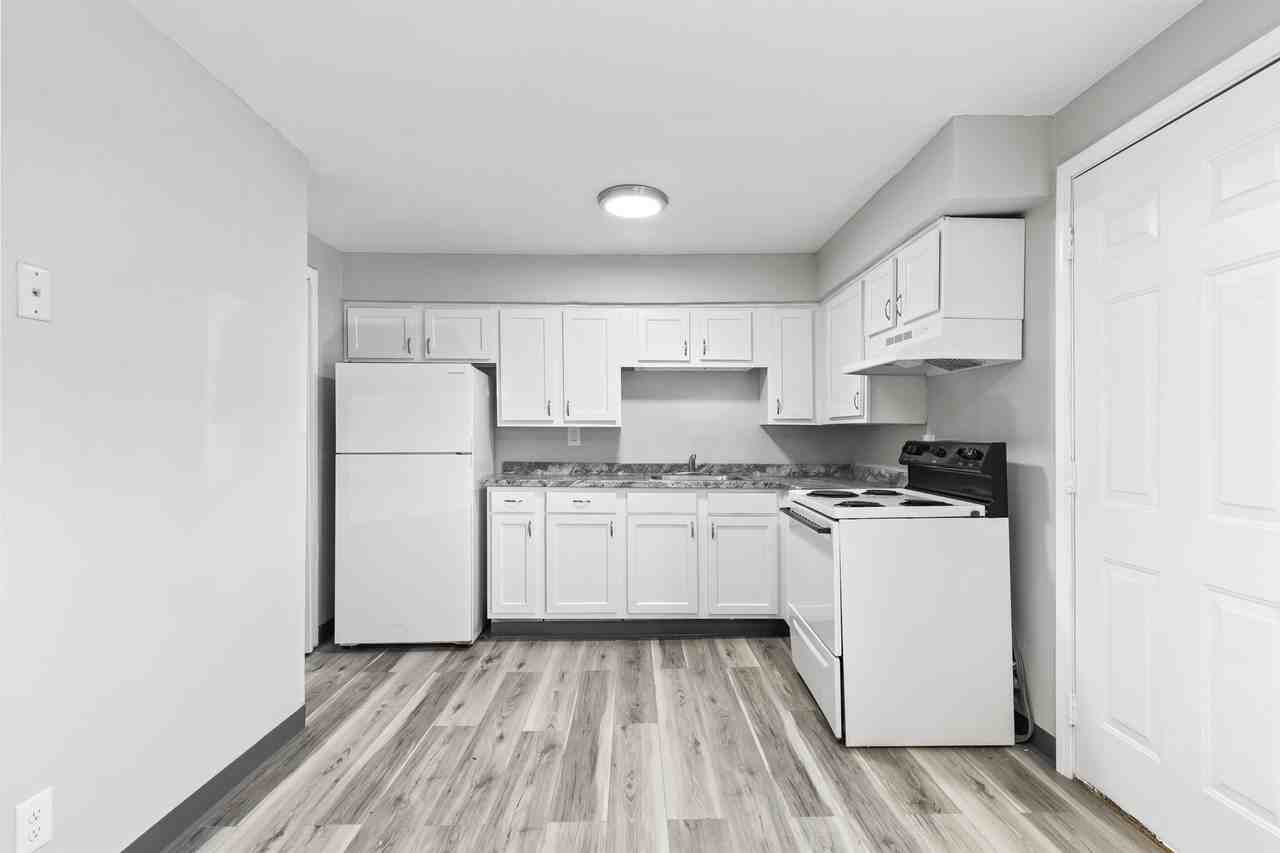 Oakland Park Ct #1895A - Photo 6 of 10