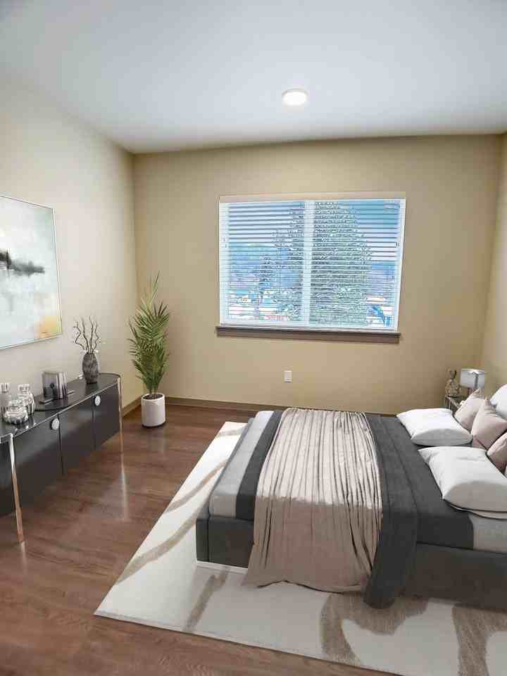 1705 N Government Way - Photo 6 of 44