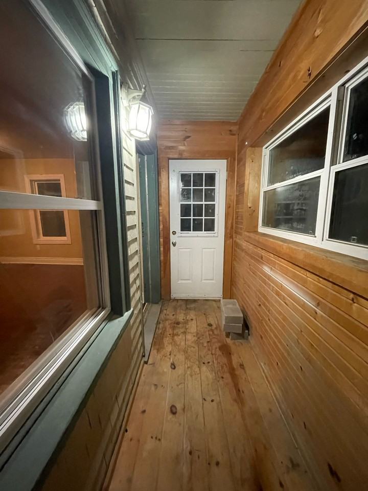 260/262 Gerrish St #260 - Photo 3 of 10