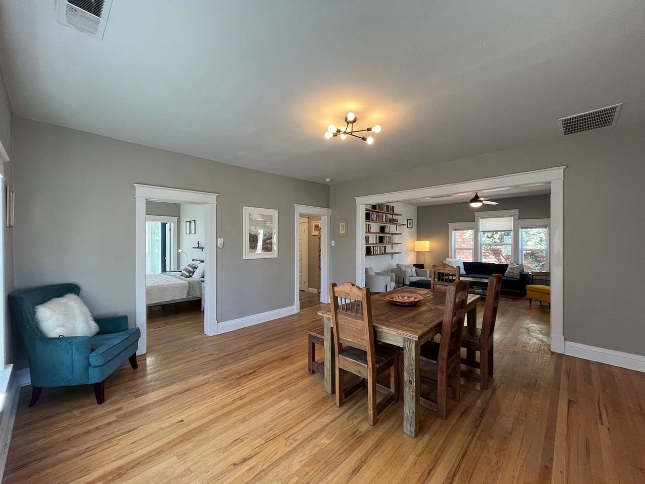 710 Roma Ave Nw - Photo 6 of 23