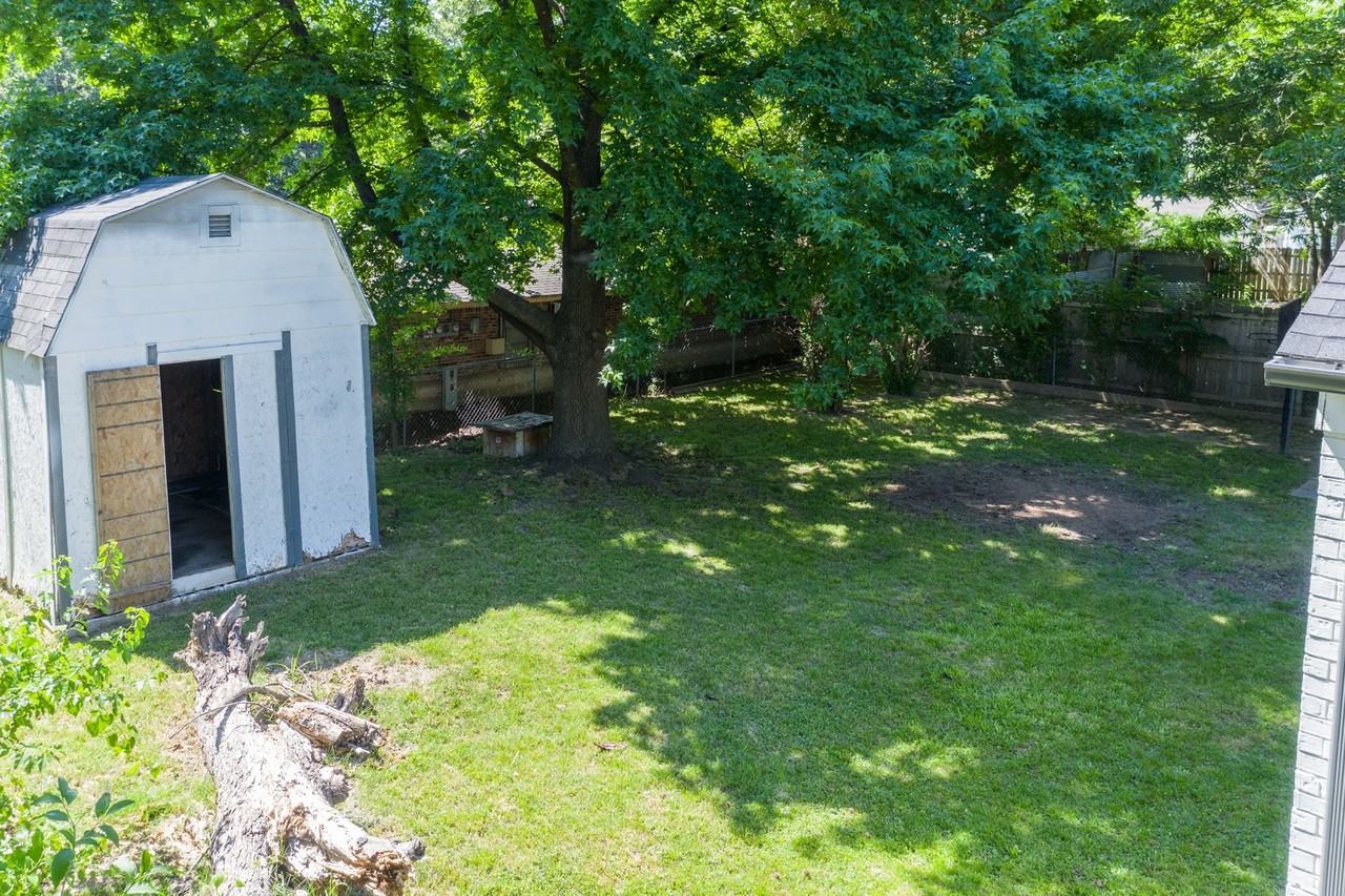 311 N 41st St - Photo 7 of 18