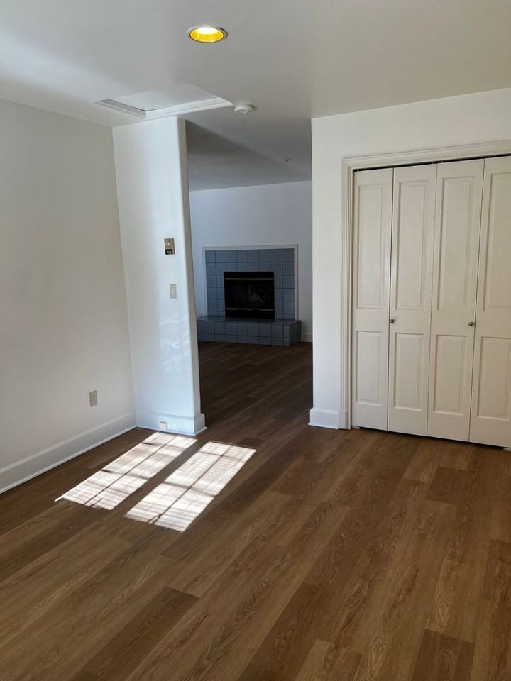 Fergusson Ln - Photo 7 of 18