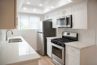 BM Alameda (#251) - Photo 1 of 1