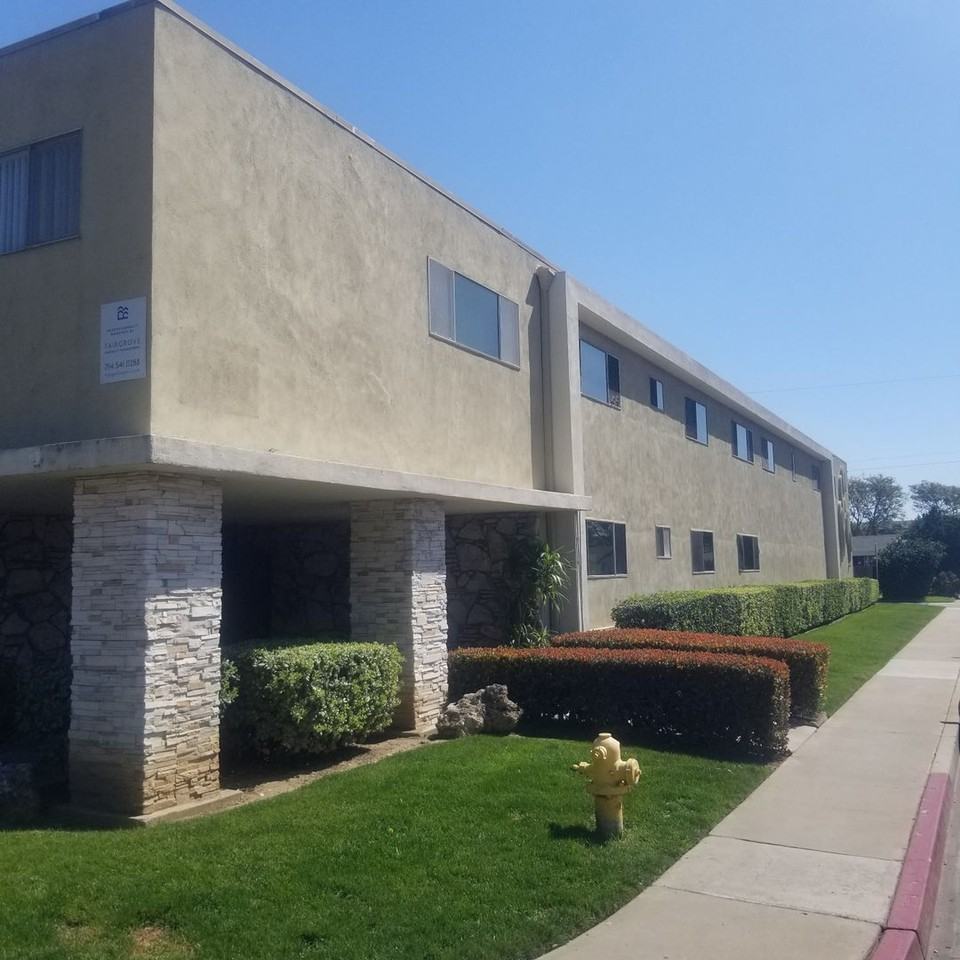 Stonegate Apartments 340 E 2nd St, Tustin, CA 92780 Zumper