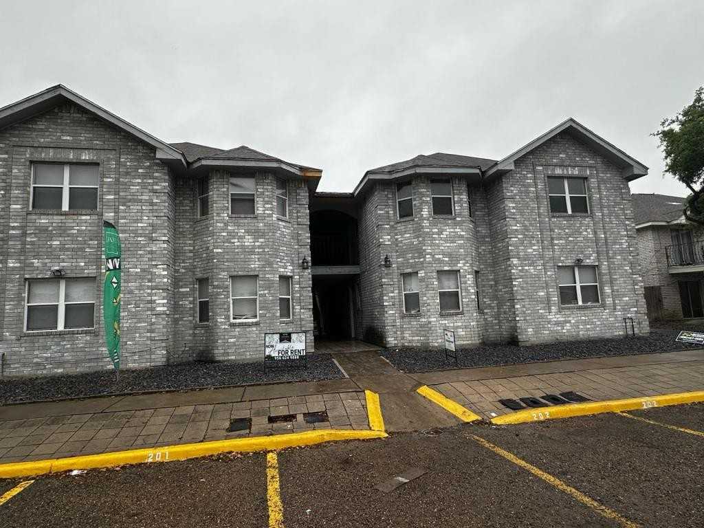 1802 Oasis Ave Apt 202