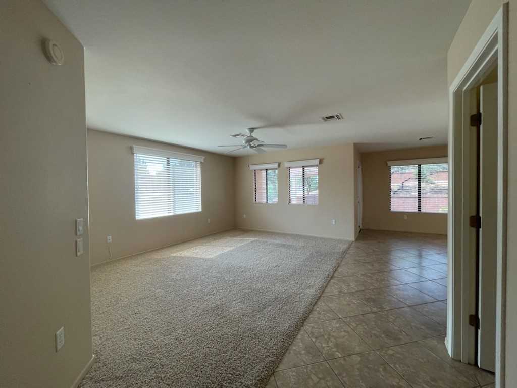 159 N Cobalt Dr - Photo 3 of 13