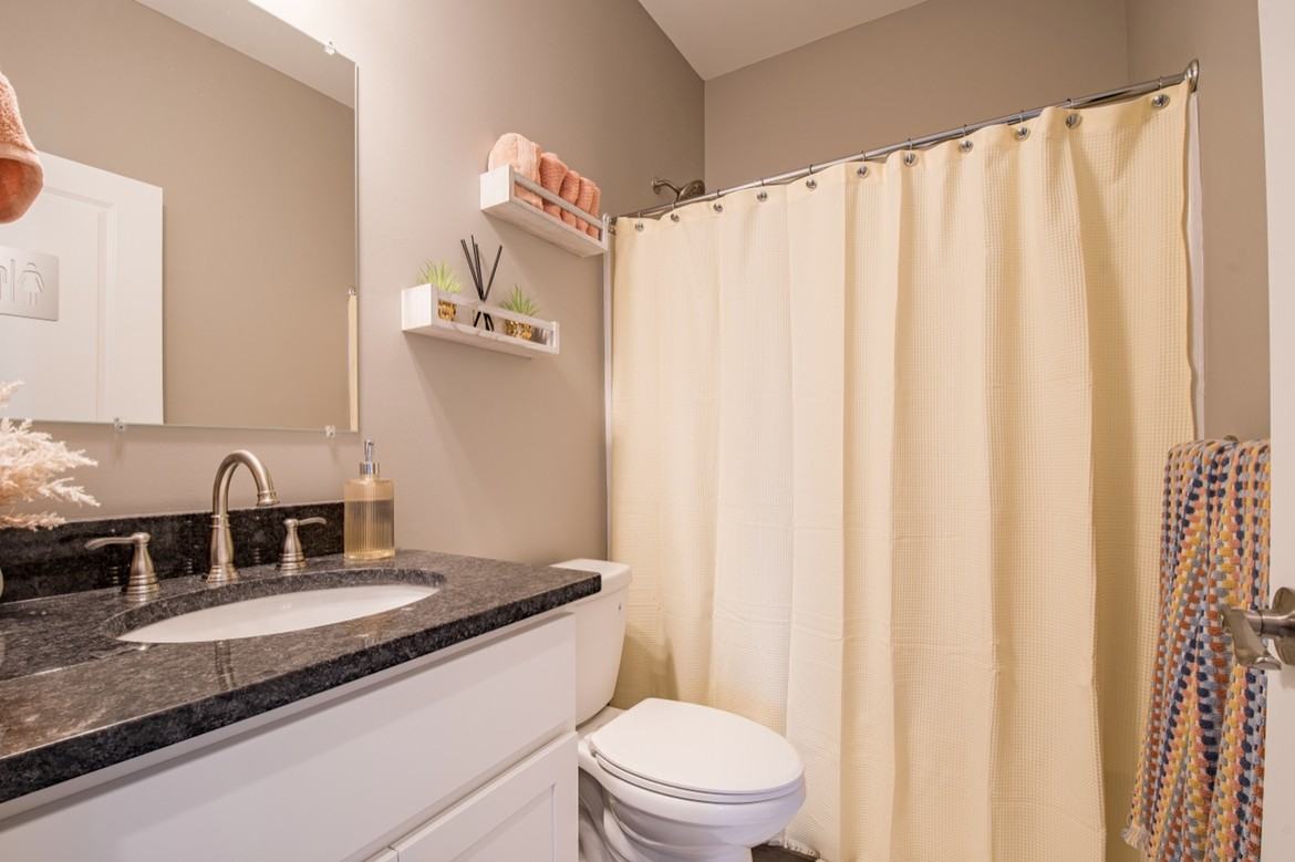 181 Percy Dr #1 - Photo 2 of 29