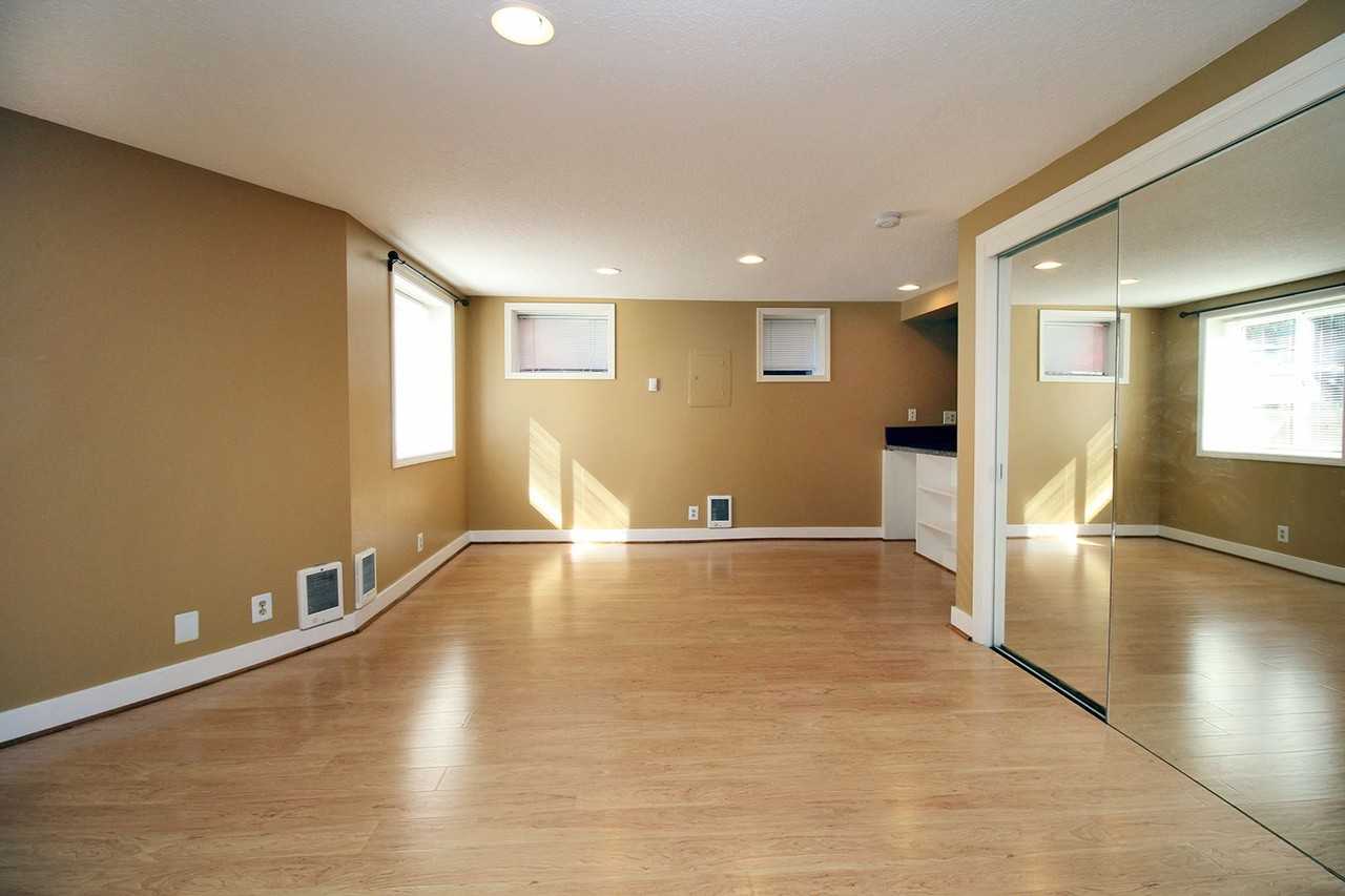 601 Nw 22nd Ave - Photo 7 of 18