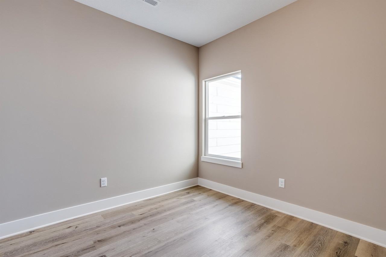 1594 S Limuel St #1 - Photo 3 of 15