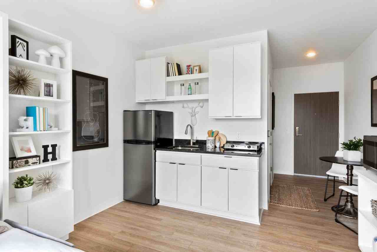 Trademark Apartments - Photo 5 of 46