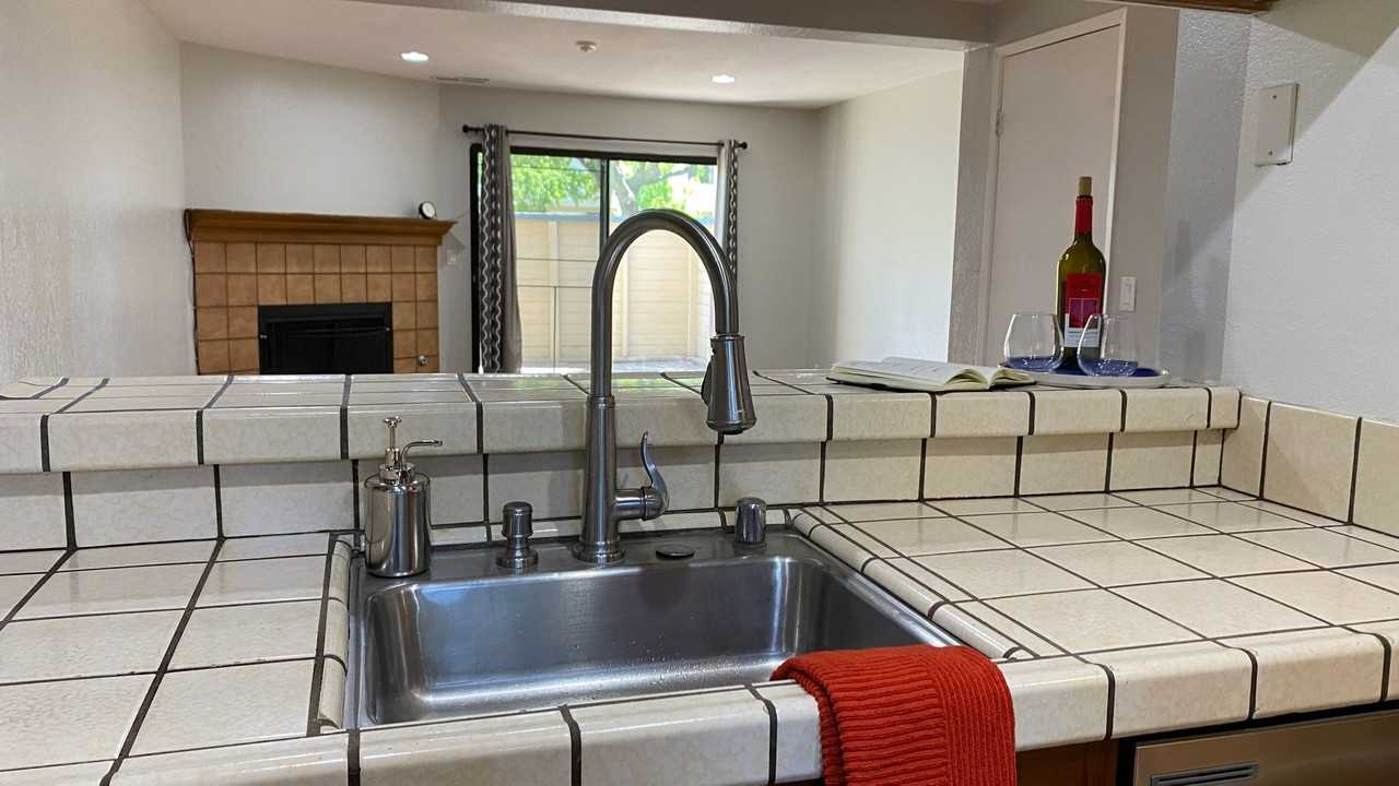 6001 Joaquin Murieta Ave - Photo 3 of 21