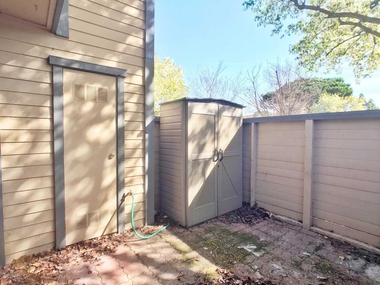 6001 Joaquin Murieta Ave - Photo 4 of 21