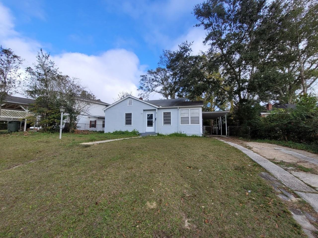 267 Chestnut St - Photo 3 of 14