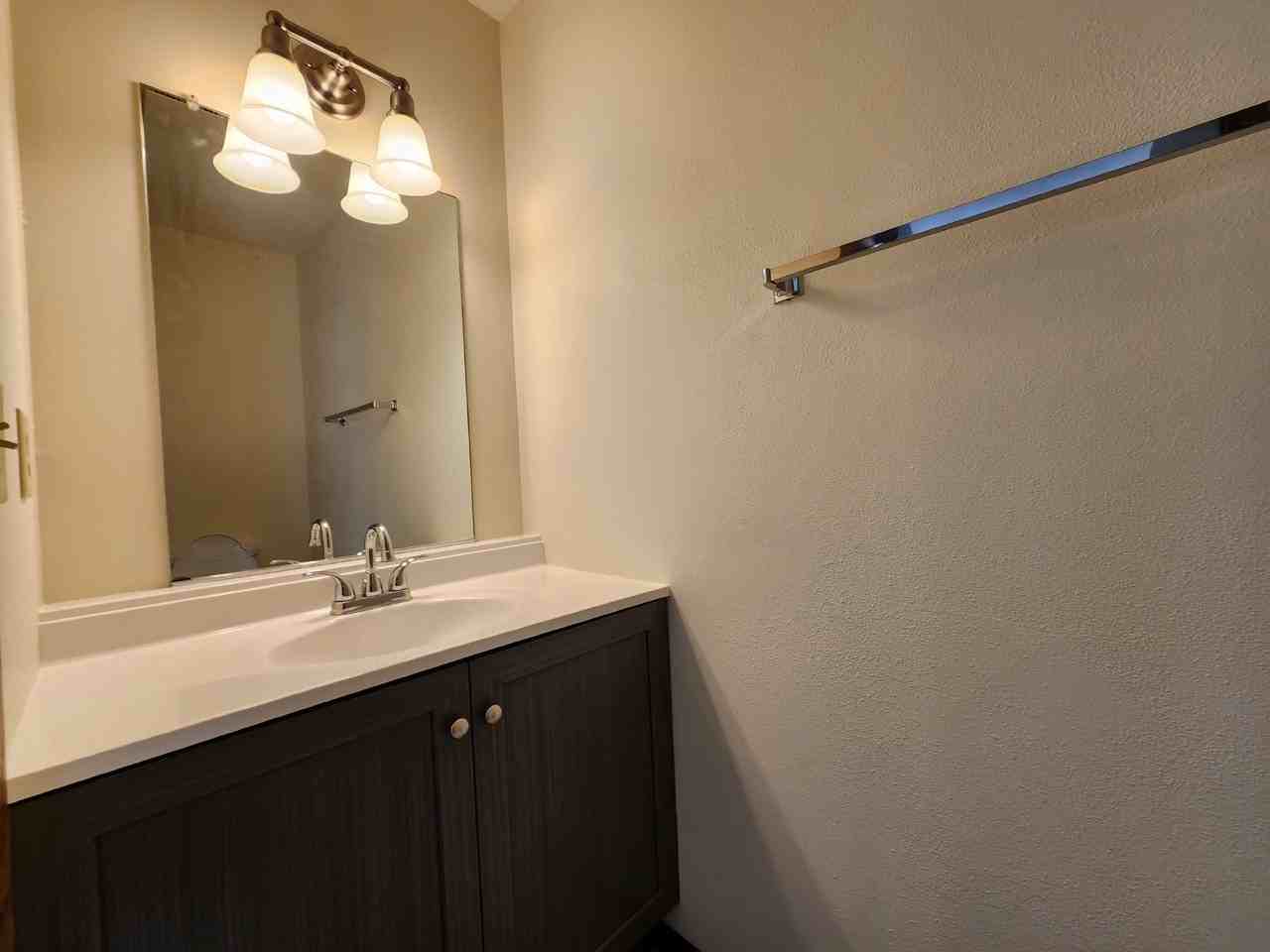 1205 Depere St - Photo 6 of 14