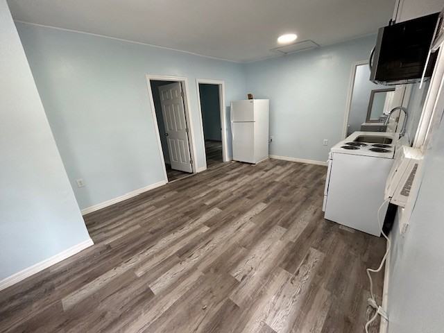 257 Oceanway Ave #NA - Photo 6 of 11