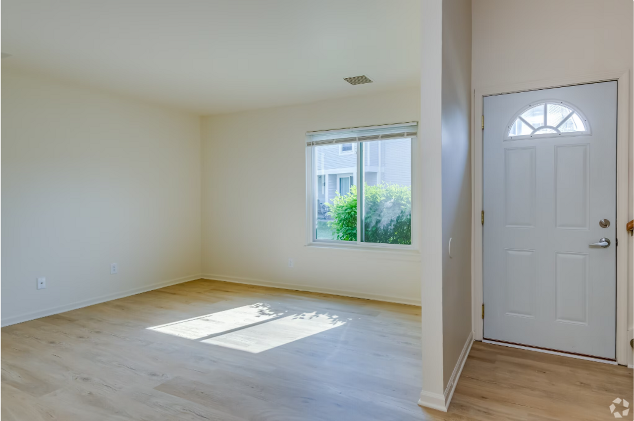 14749 West Hidden Creek Court #8-14749 - Photo 7 of 14