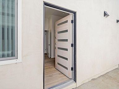 131 Gull St #A - Photo 2 of 14