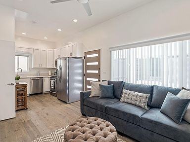 131 Gull St #A - Photo 3 of 14