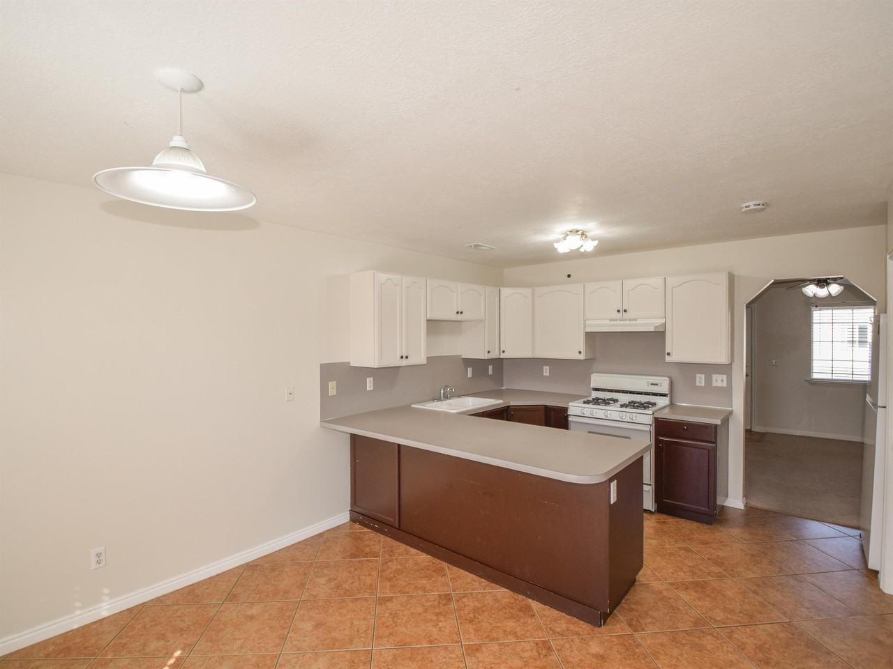 262 W 1395 S Blackhawk - 1 #1 - Photo 7 of 18