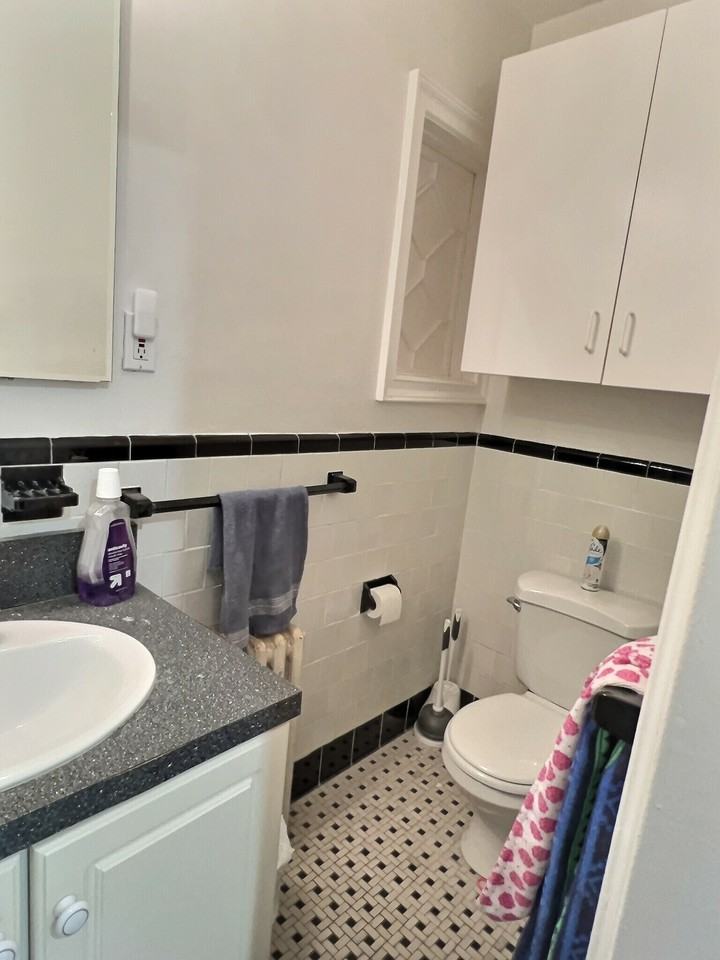 23 Garrison Road - Photo 4 of 6