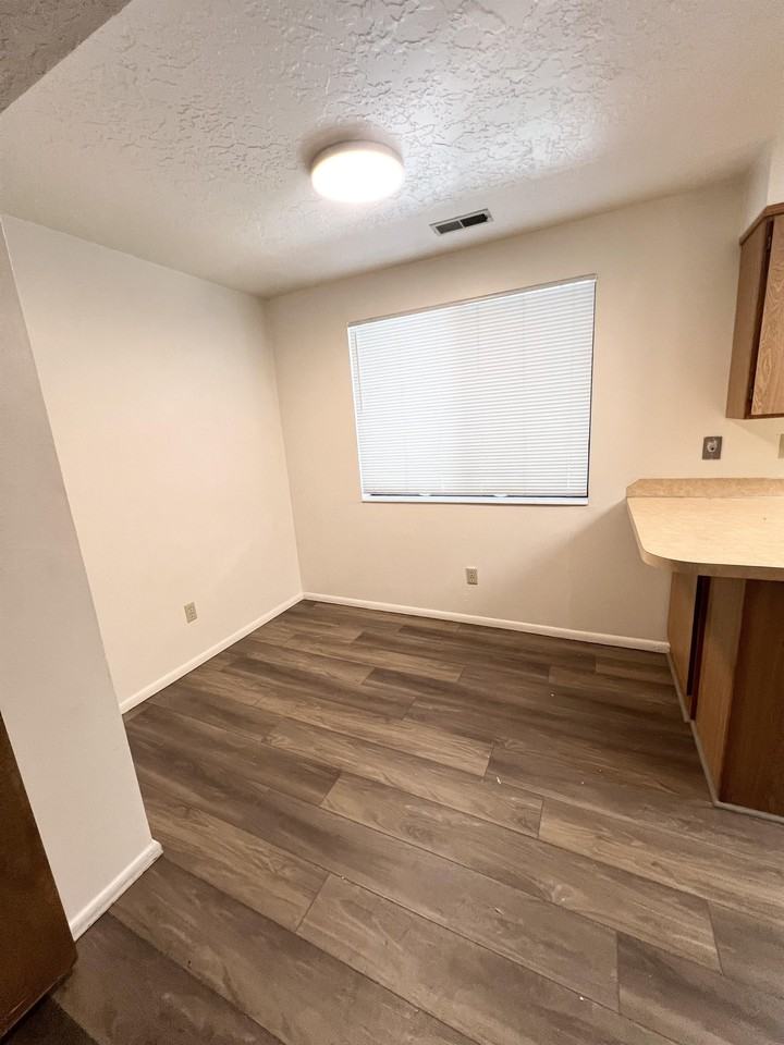 645 1/2 East 400 North - Photo 2 of 13