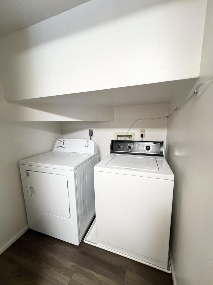 645 1/2 East 400 North - Photo 3 of 13