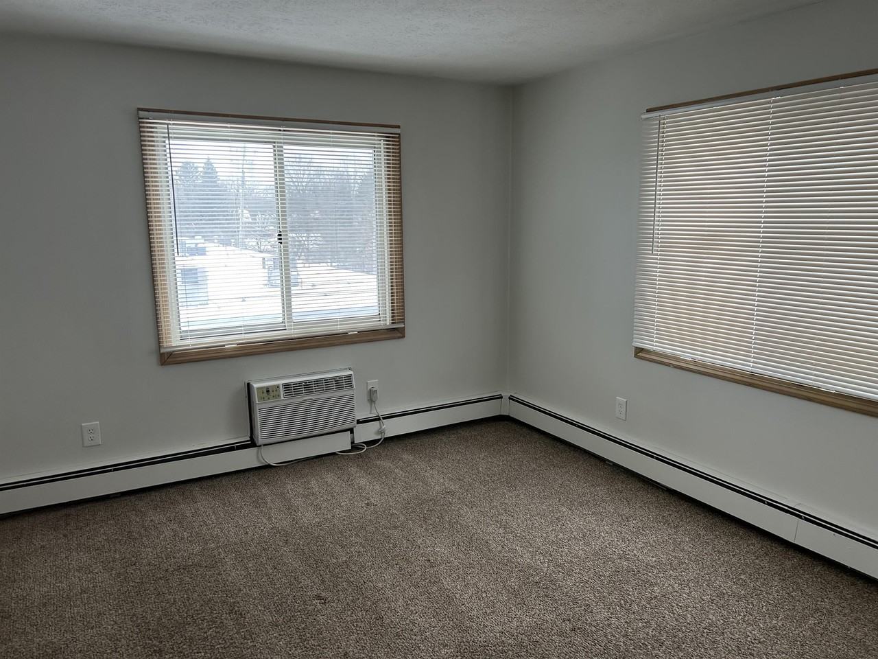 4283 Mayfield Road - Photo 3 of 16