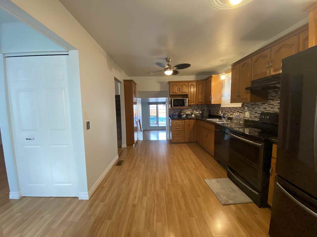 23 Donalda Dr - Photo 2 of 20