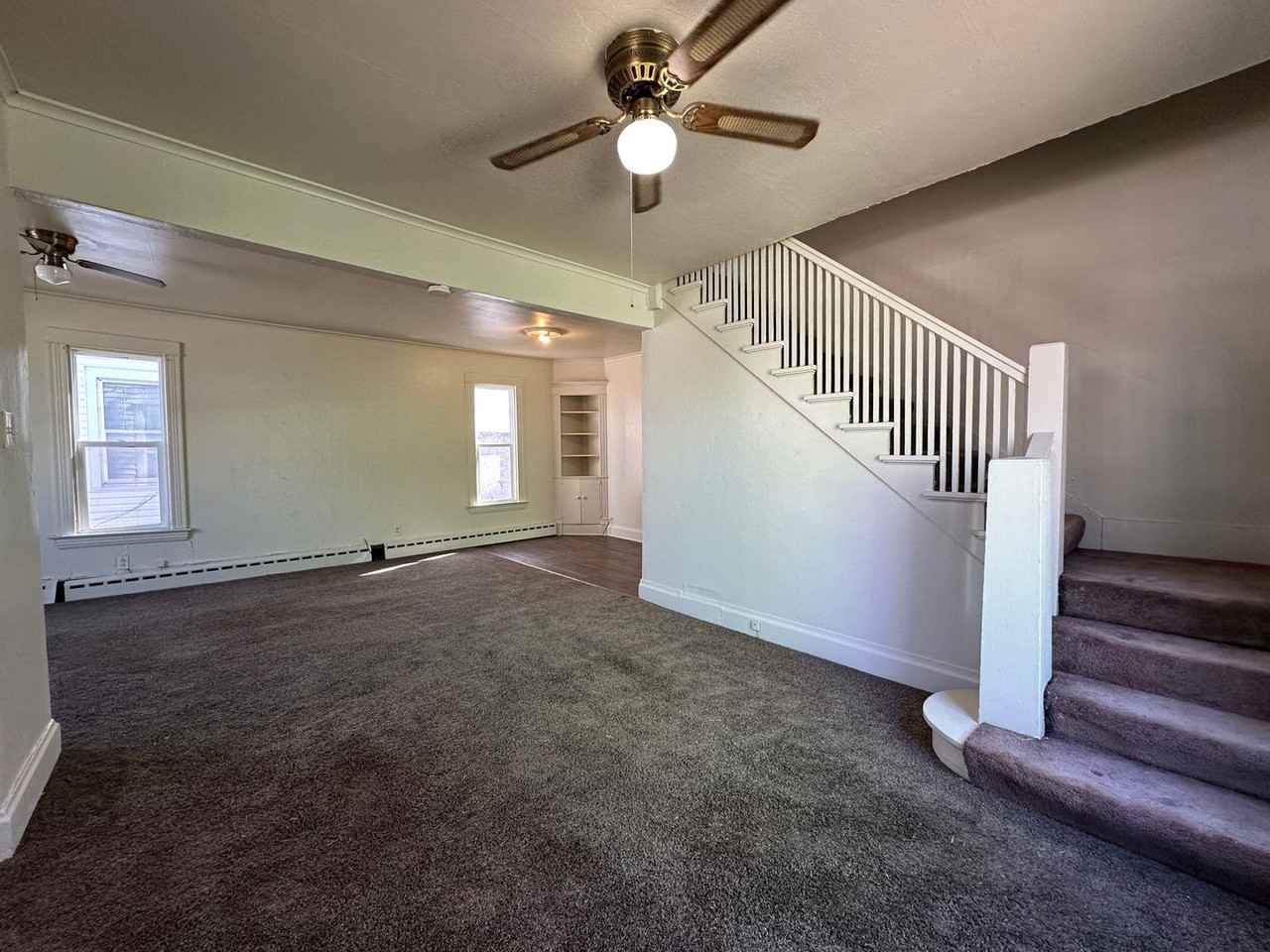 1425 4th Avenue North - Photo 2 of 12