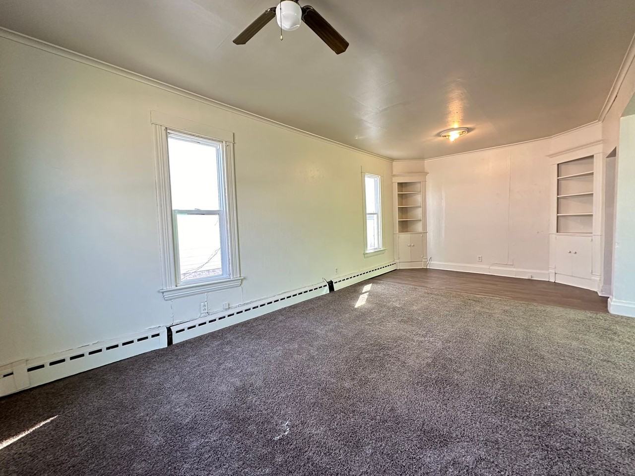 1425 4th Avenue North - Photo 3 of 12