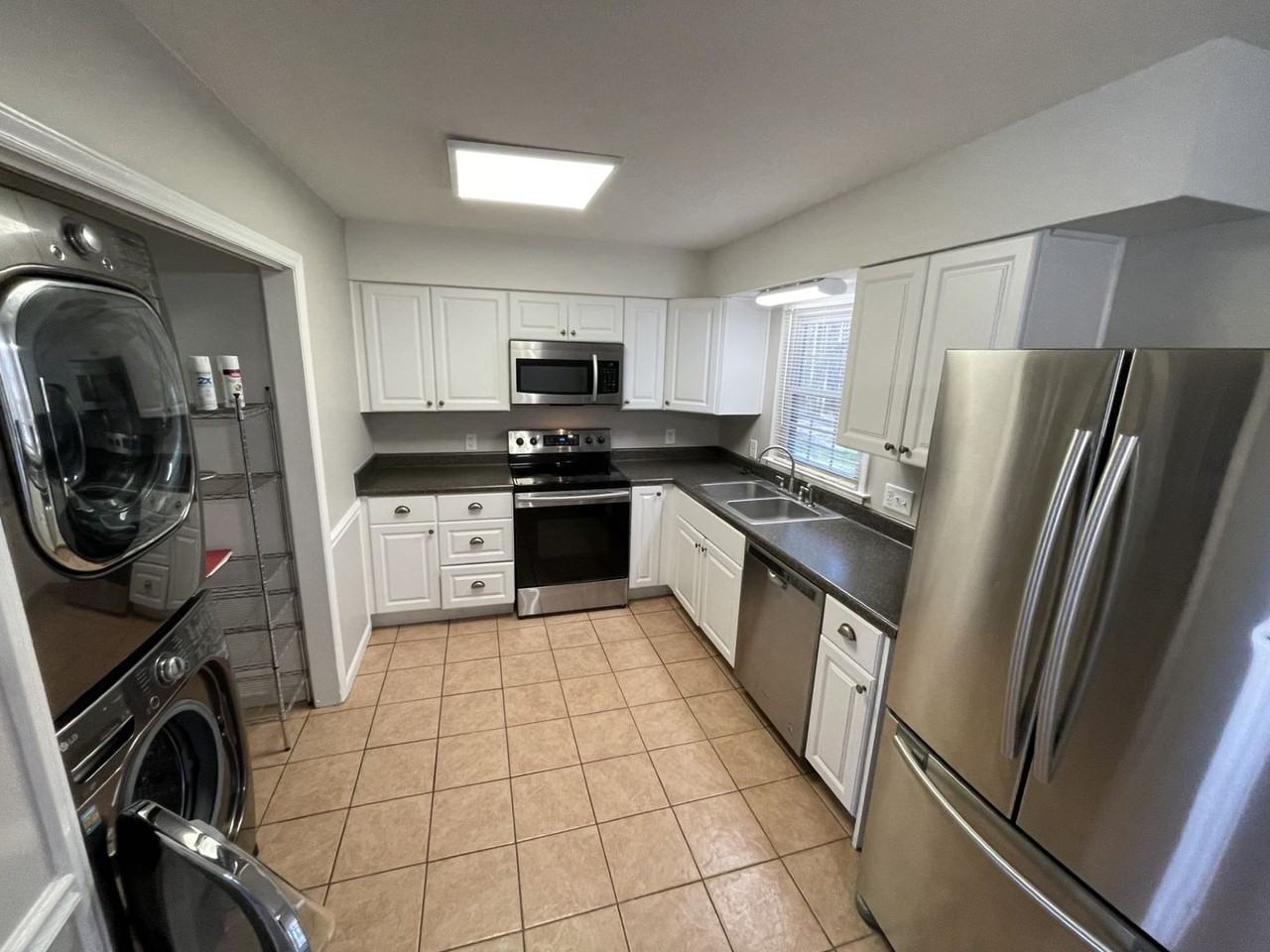 116 Pine Country Ln - Photo 4 of 18