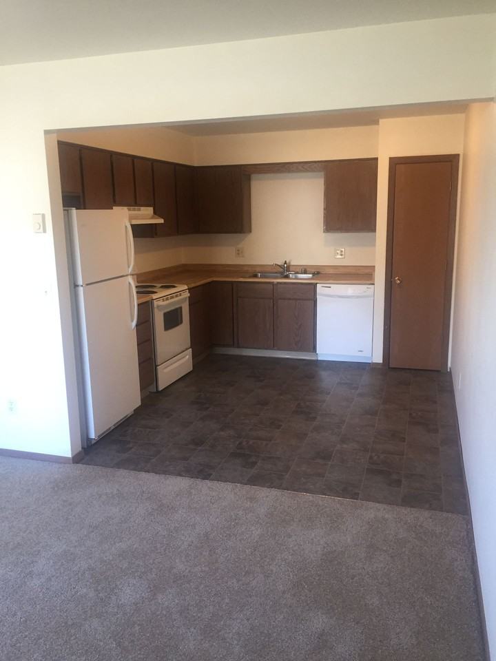 Scott Street Apartments - Photo 3 of 8