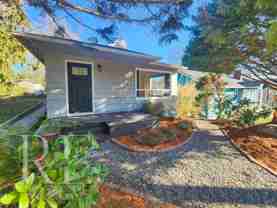 529 Smith St - Photo 1 of 1