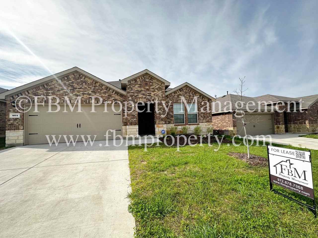 864 Keystone Ct - Photo 2 of 25