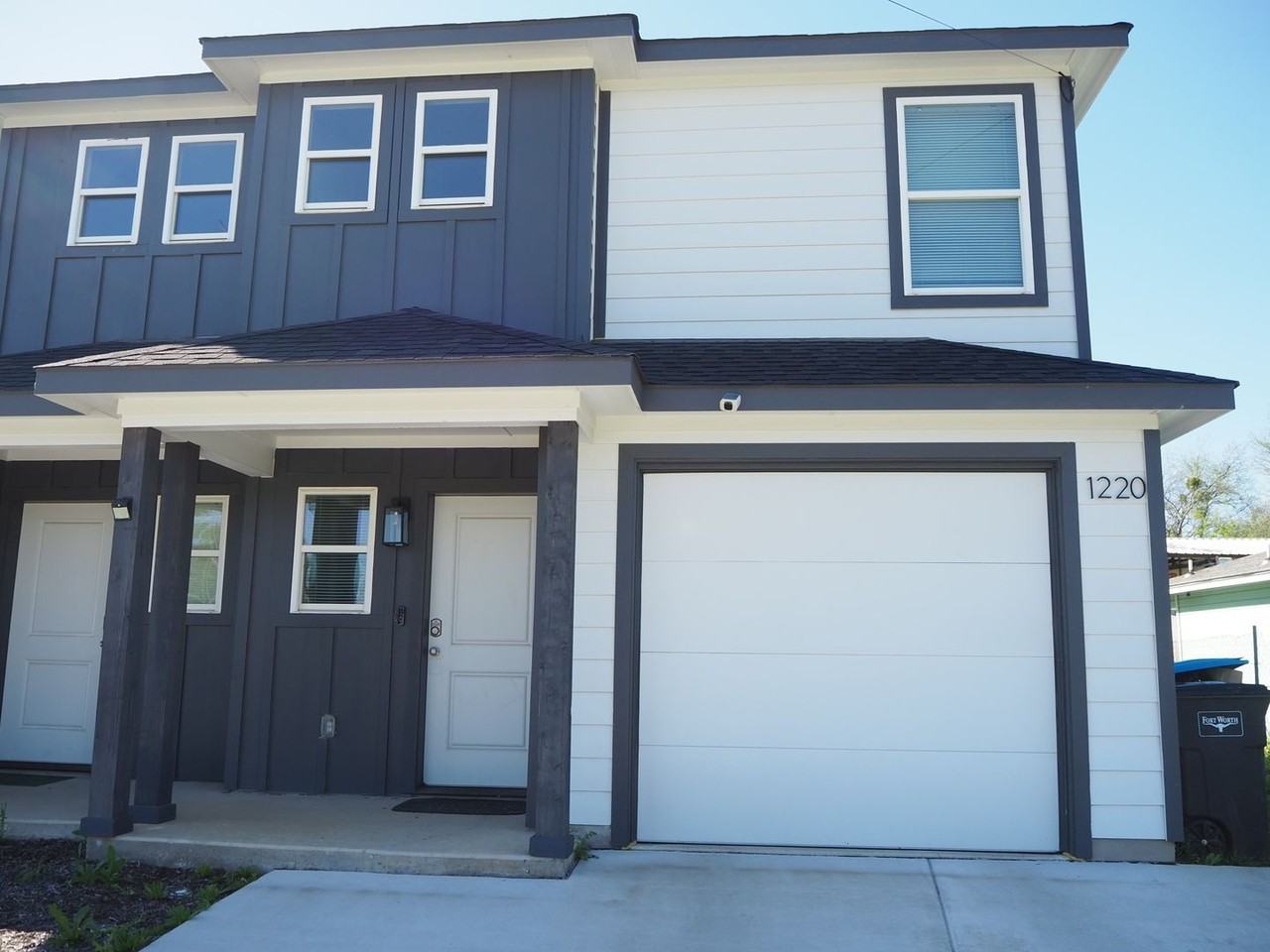 1220 Elva Warren St - Photo 2 of 21
