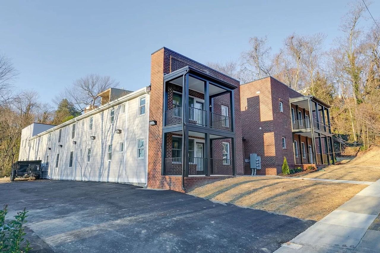 3005 E. Franklin St - Photo 2 of 20