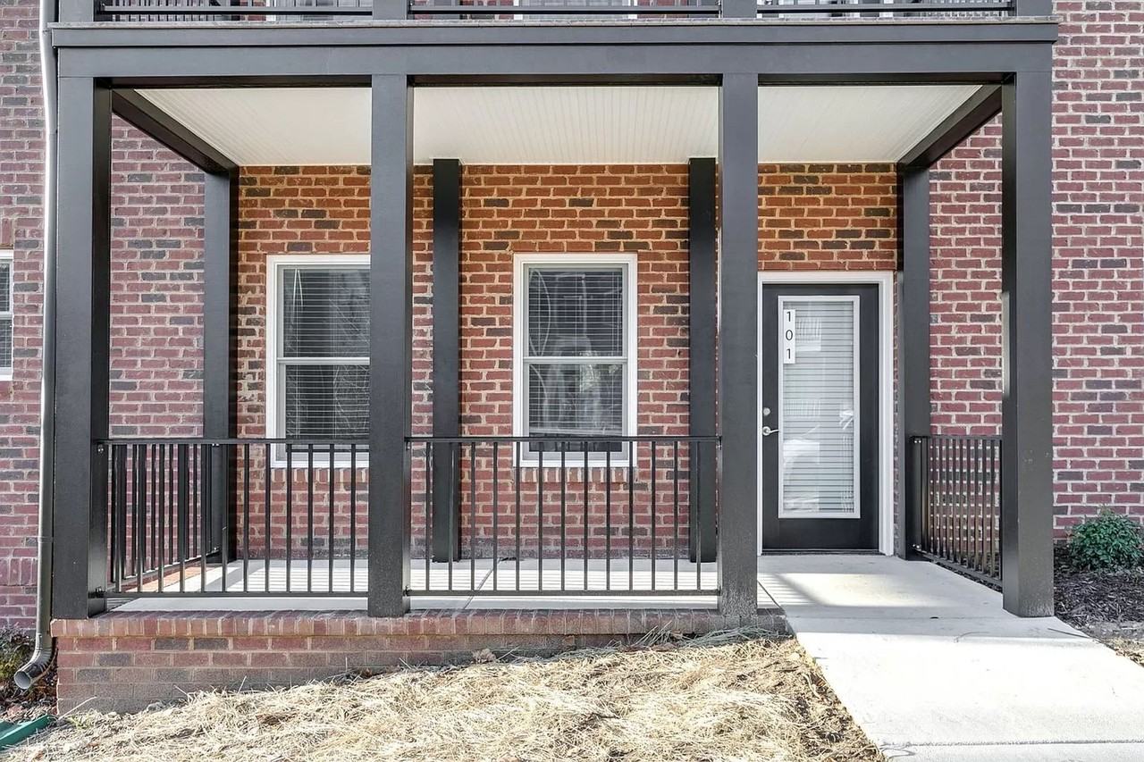 3005 E. Franklin St - Photo 4 of 20