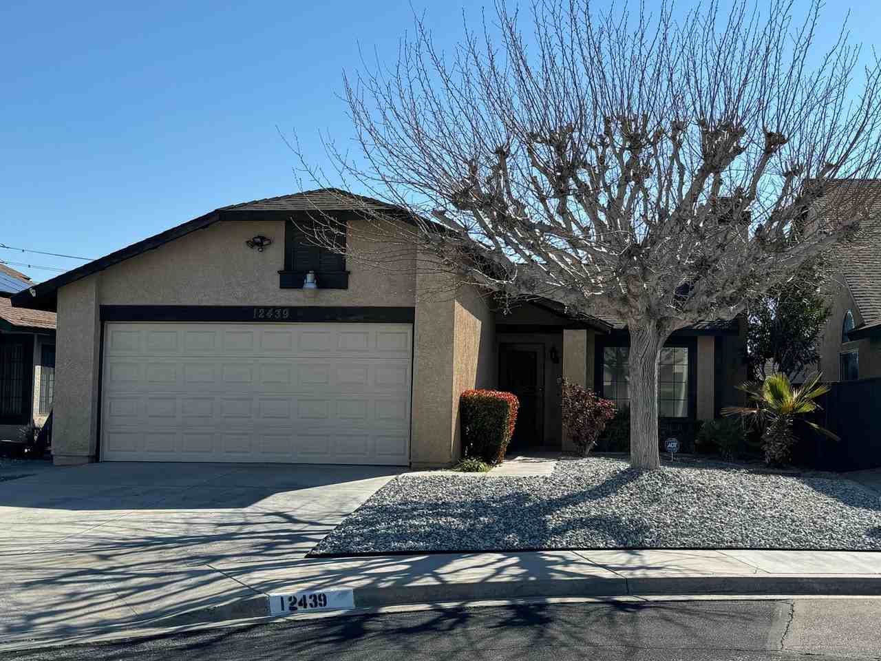 12439 Glennaire Way, Victorville, CA 92395 2 Bedroom House for 2,100/month Zumper