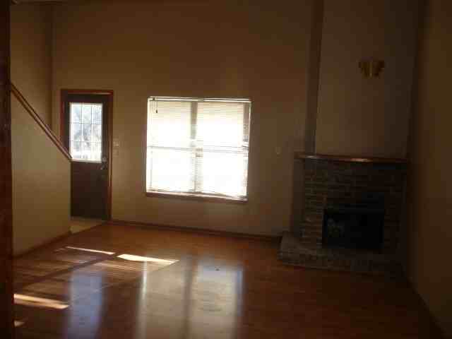 2802 Ne 9th St #A6 - Photo 2 of 20