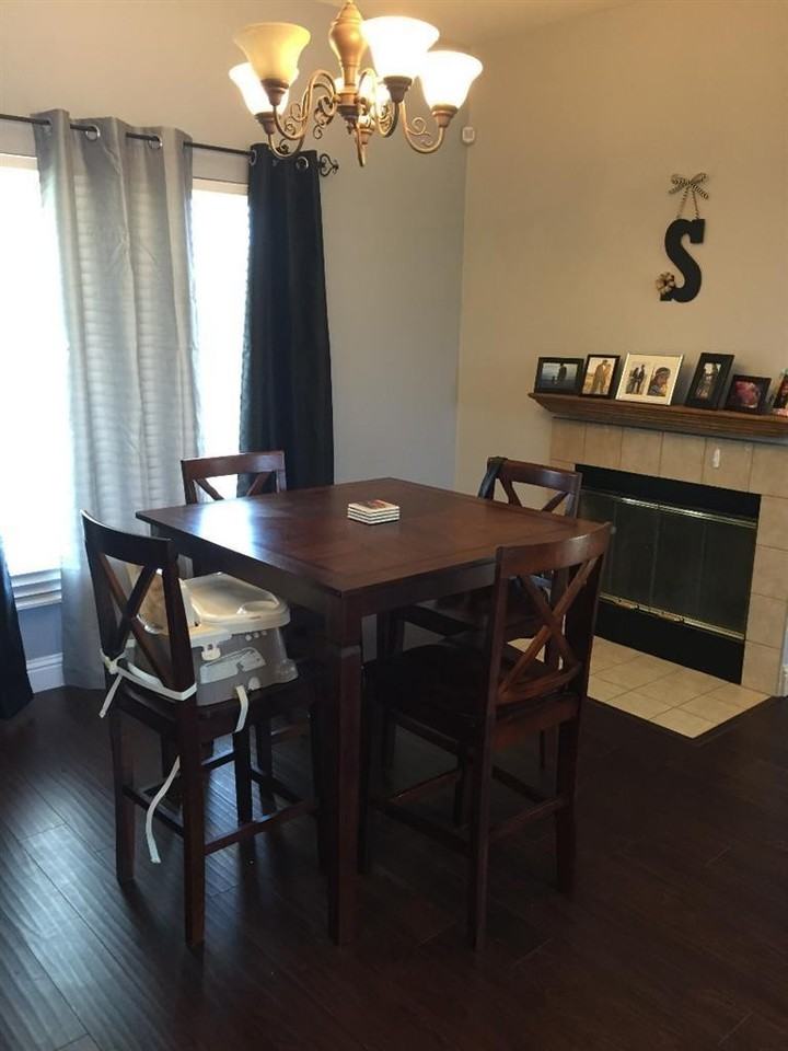 1030 Clearview St - Photo 2 of 15