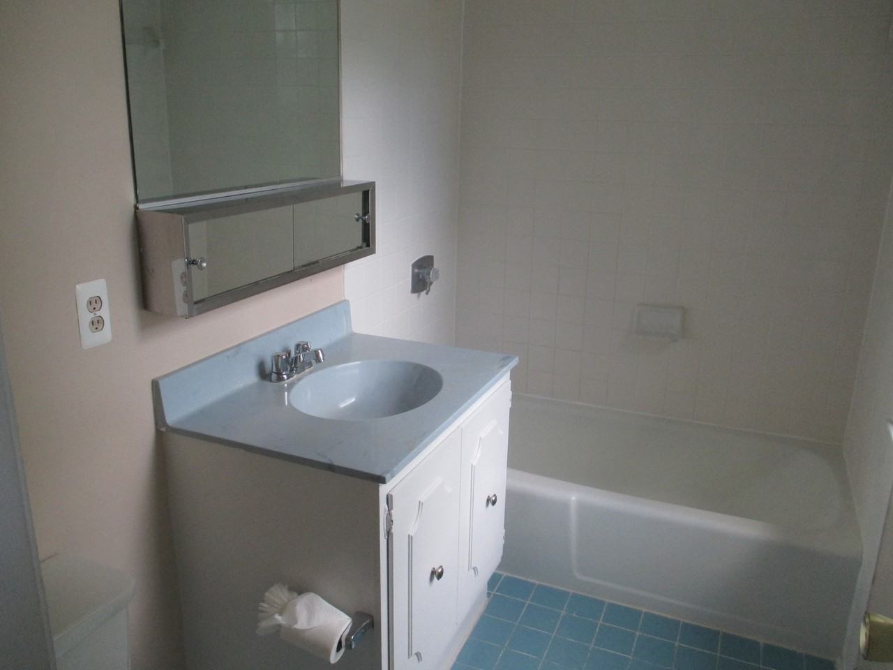 5258 Leestone Ct - Photo 7 of 13