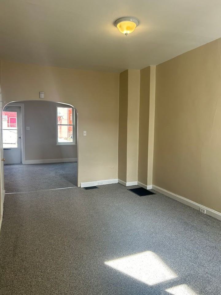 1730 1/2 N 5th St - Photo 5 of 23