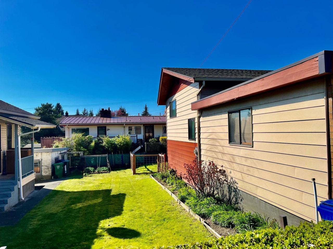 5003 12th Ave S - Photo 3 of 24