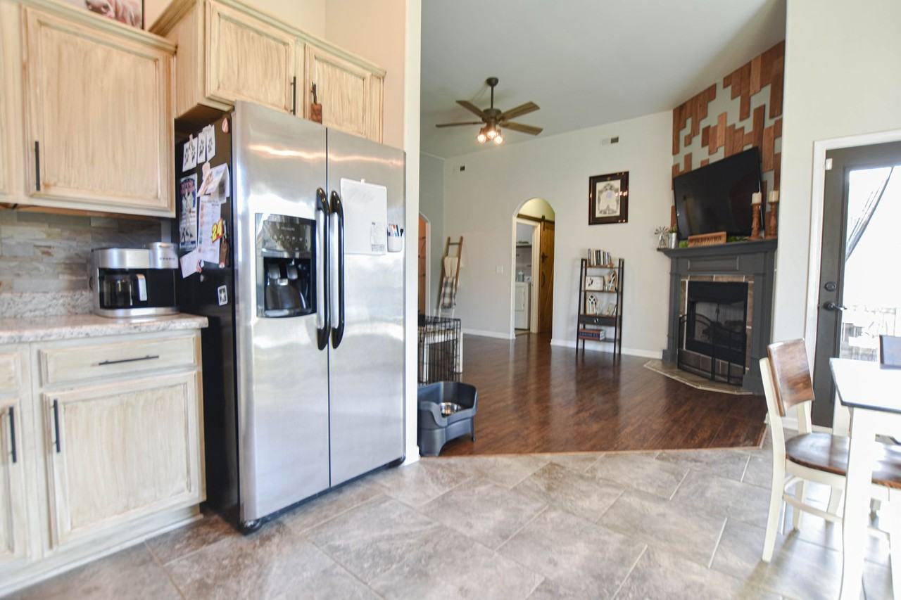 3746 Crisscross Ct - Photo 6 of 17
