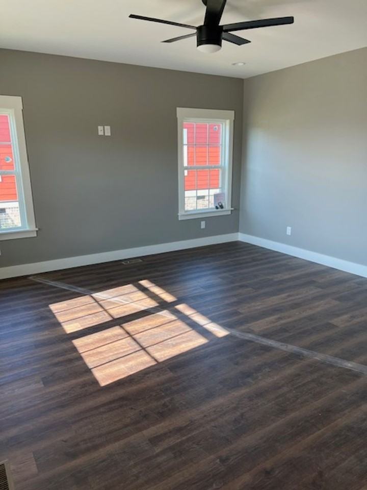 360 Johnson Blvd Se - Photo 2 of 11