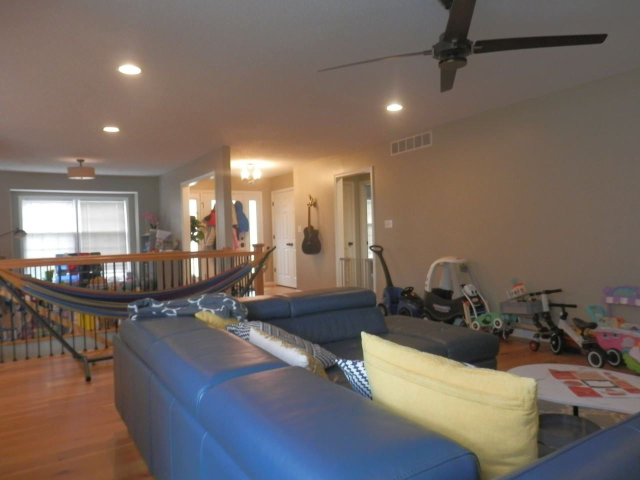 1510 Woodrail Ave - Photo 5 of 50