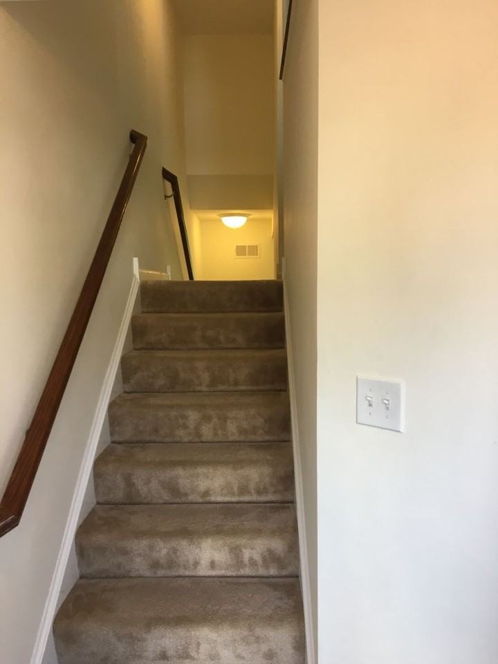 1210 Madison Ln - Photo 3 of 23