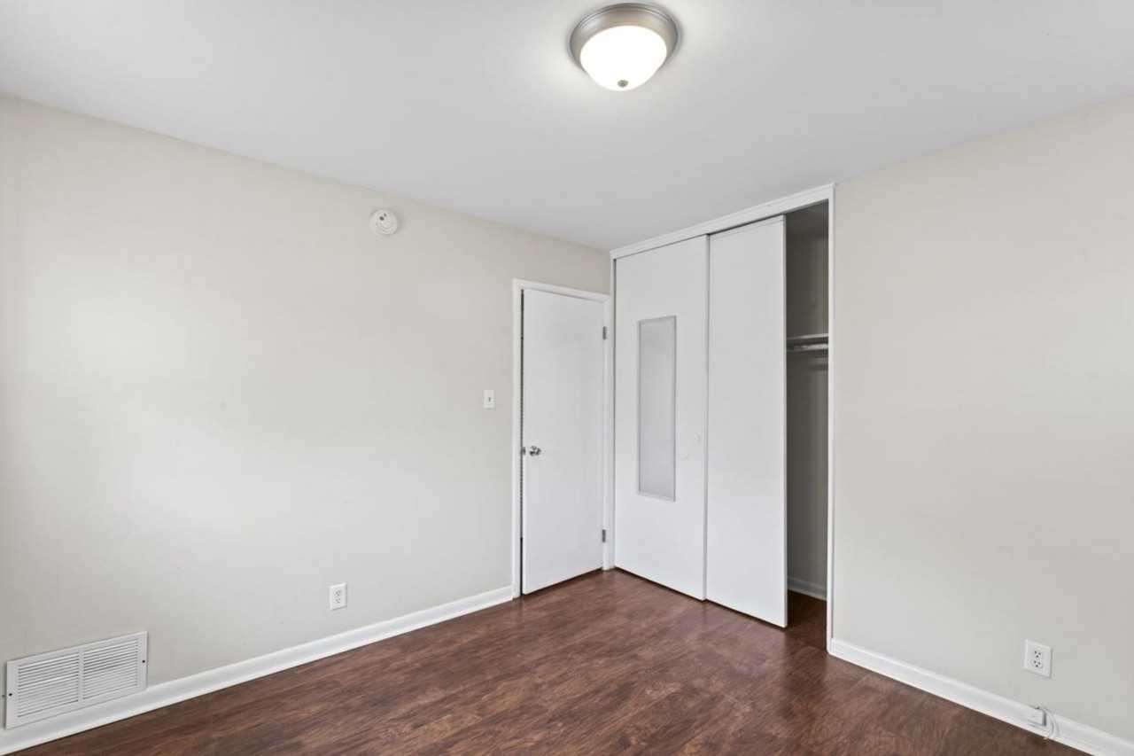 3331 Heather Ln - Photo 3 of 44