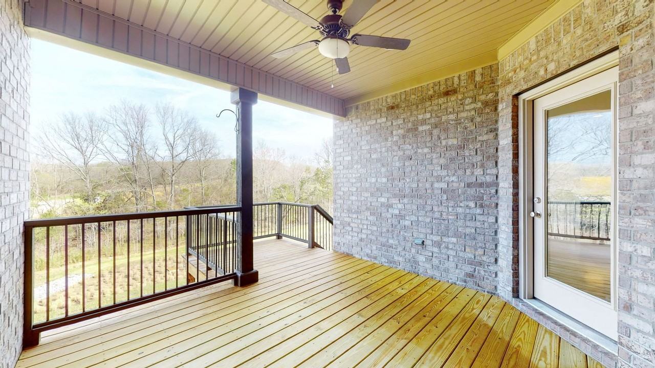 232 Amana Dr - Photo 3 of 50