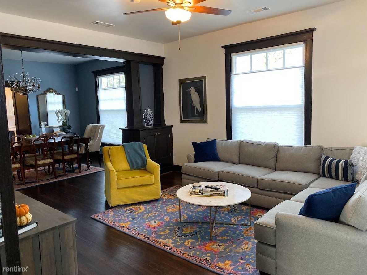 1721 S Akard St - Photo 3 of 21